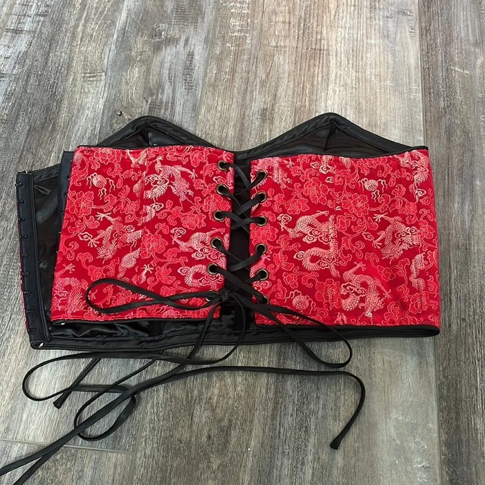 Victoria’s Secret Red Asian Inspired Dragon Print Corset - Image 3
