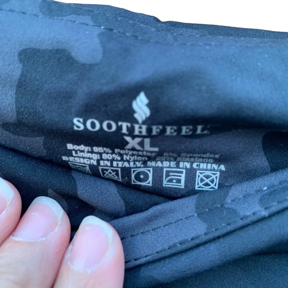 Soothfeel XL women's black Camo athletic shorts with panty liner - Image 5