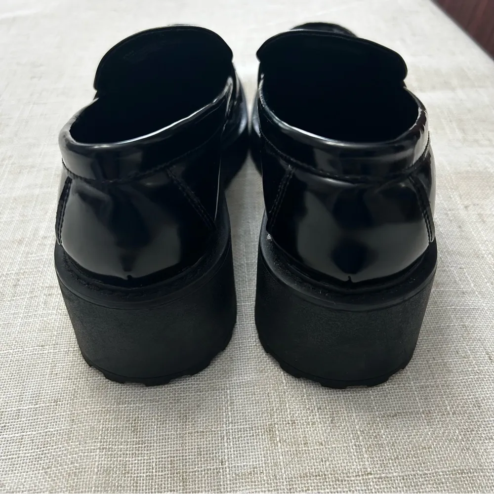 Madden Girl Women’s Chunky Black Loafers Size 6 1/2 Medium Like New - Image 2