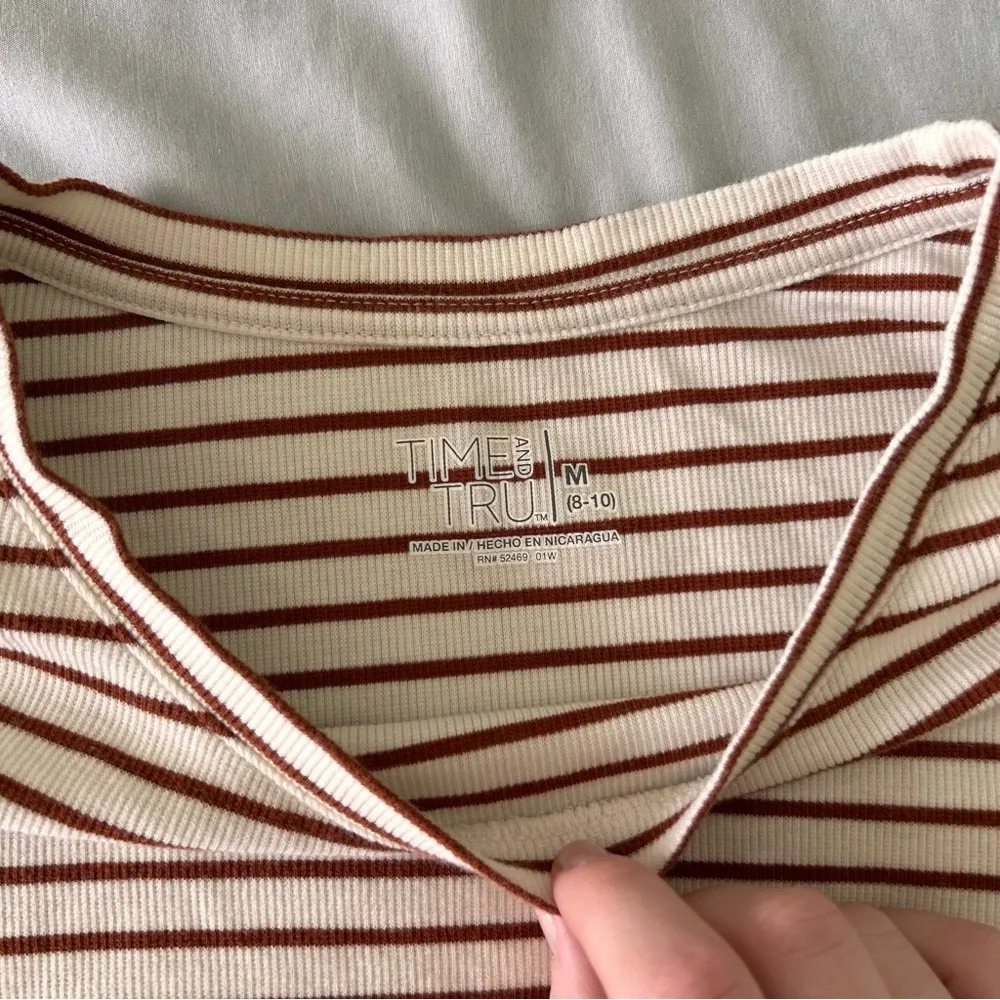 Stripped scoop neck long sleeve Size M - Image 2