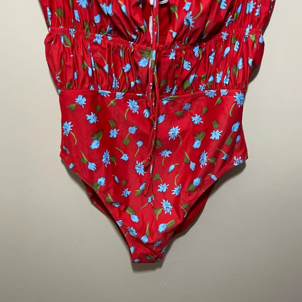 NWT J. Crew Ruched Cutout One Piece Swimsuit Brushed Daisy Print - Image 3