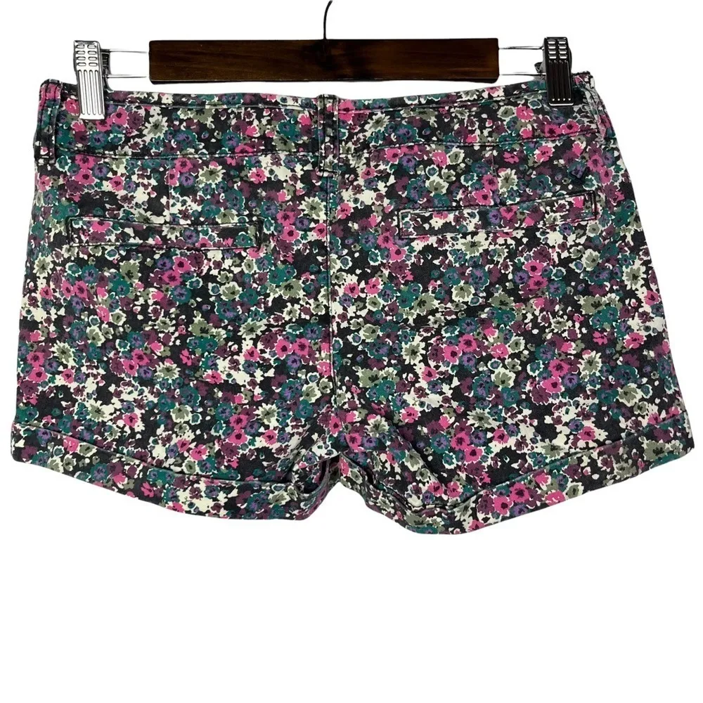 American Eagle AEO Blue & Pink Midi Floral Chino Shorts 0 - Image 2