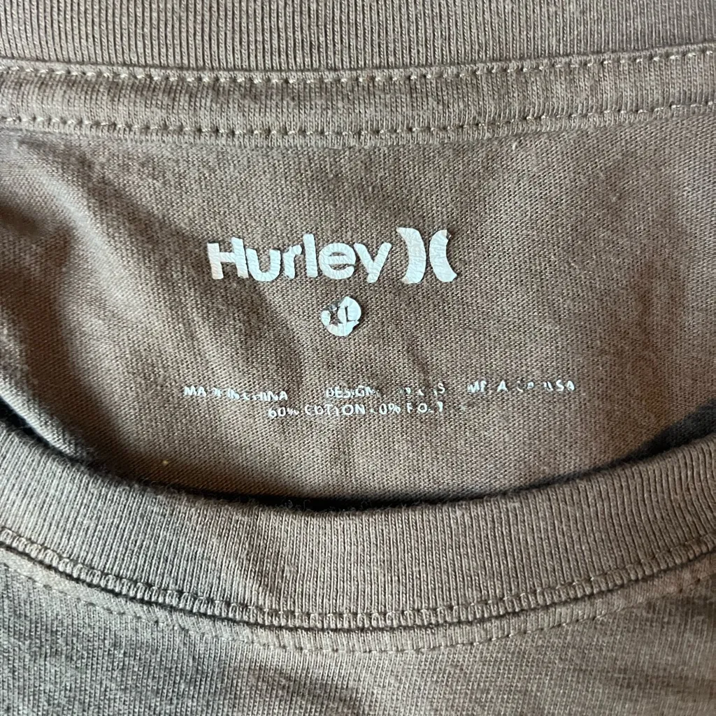 Hurley Wave Graphic Brown Tee - Image 3