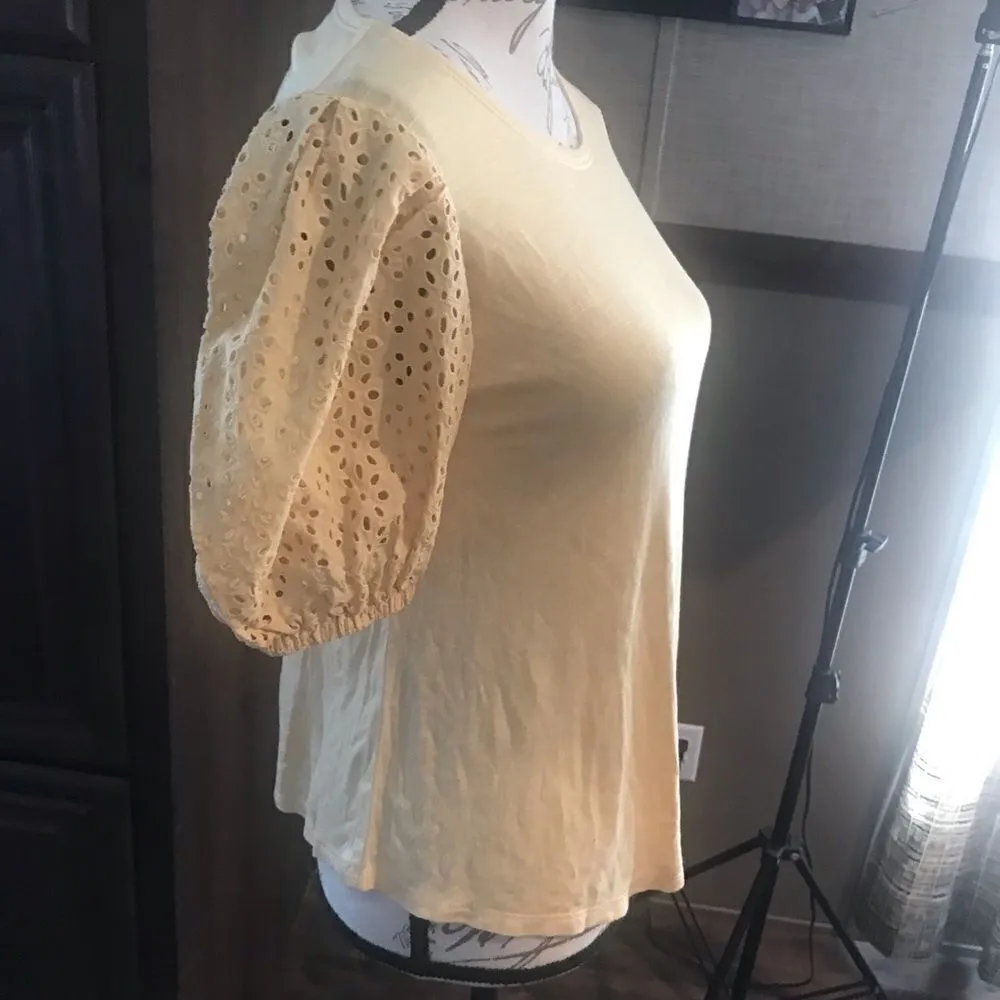 Cupio Eyelet Puff Sleeve Yellow Blouse Medium NWT - Image 4
