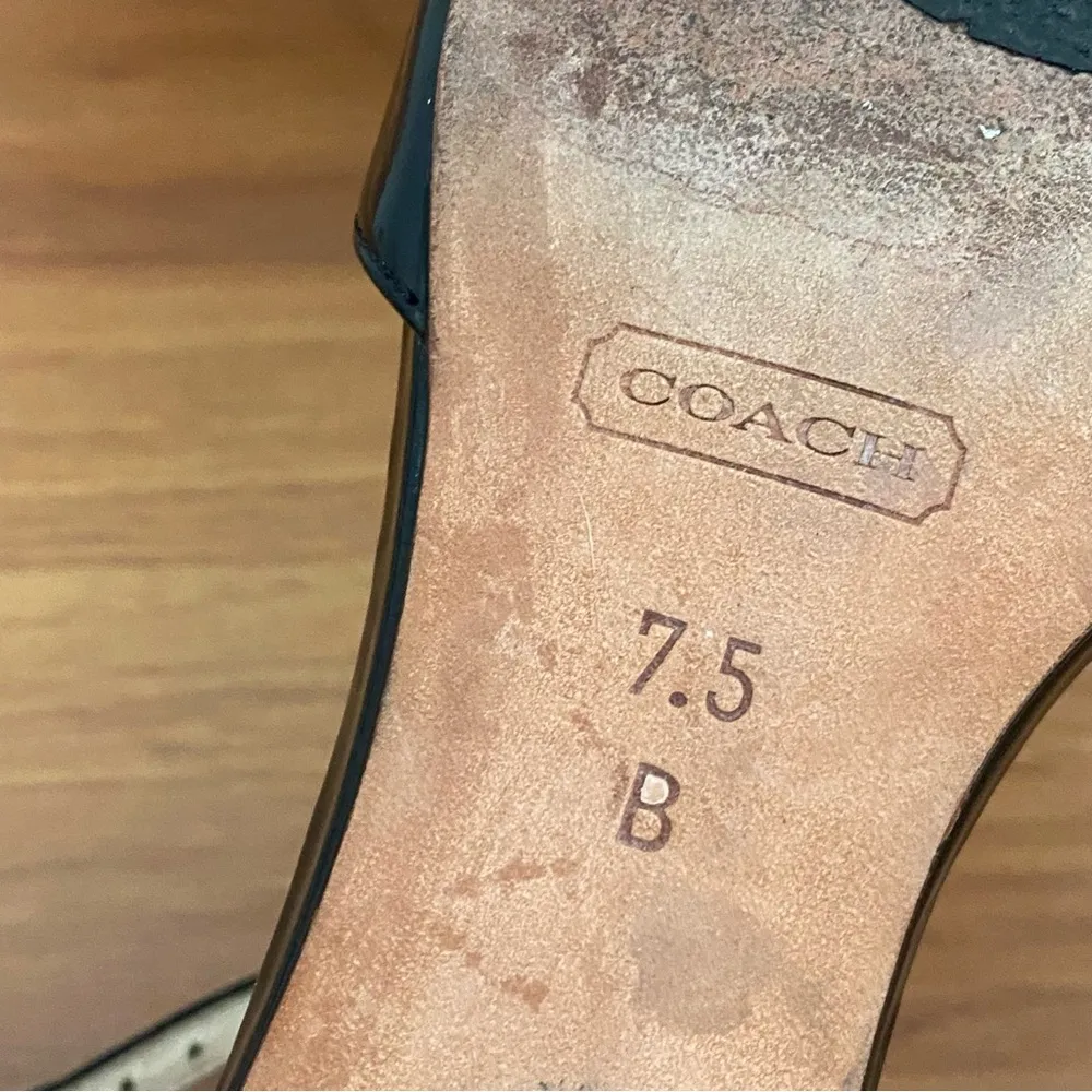 COACH Hellena Black Soft Patent Leather T-strap Kitten Heels Sandals Size 7.5B - Image 11