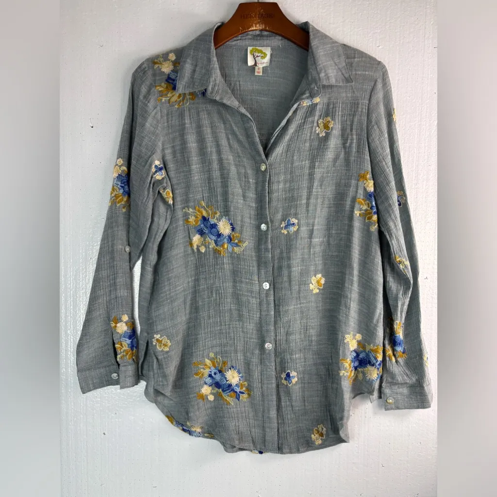 Fig and Flower S Embroidered Button Front Flax Look Blouse Top Gray - Image 10