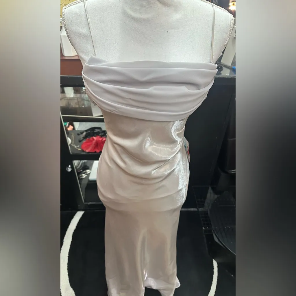 Eureka sz small gray formal dress - Image 2