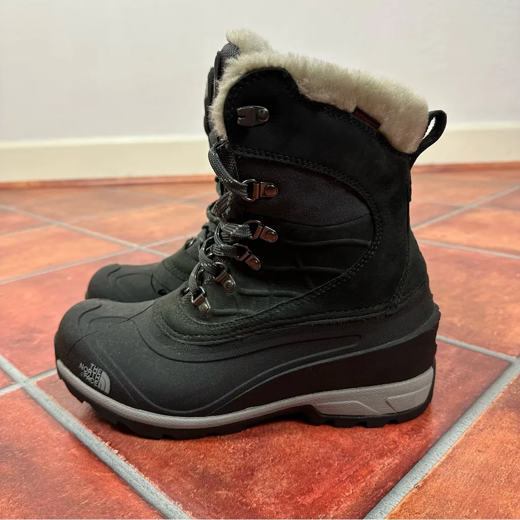 The North Face Chilkat 400 Winter Boots - Image 6