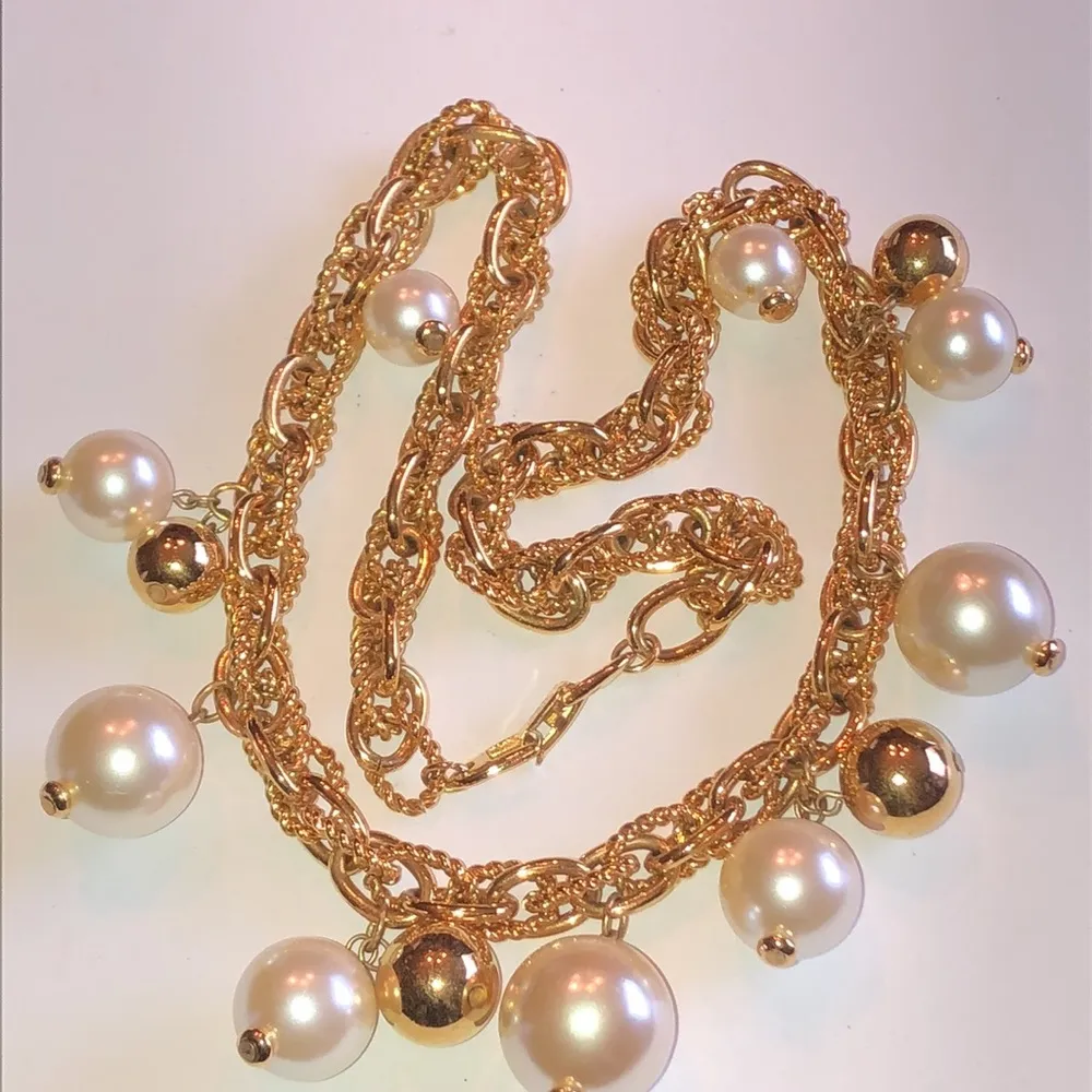 Napier Vintage Gold Tone Faux Pearl Dangling Ball Necklace - Image 6