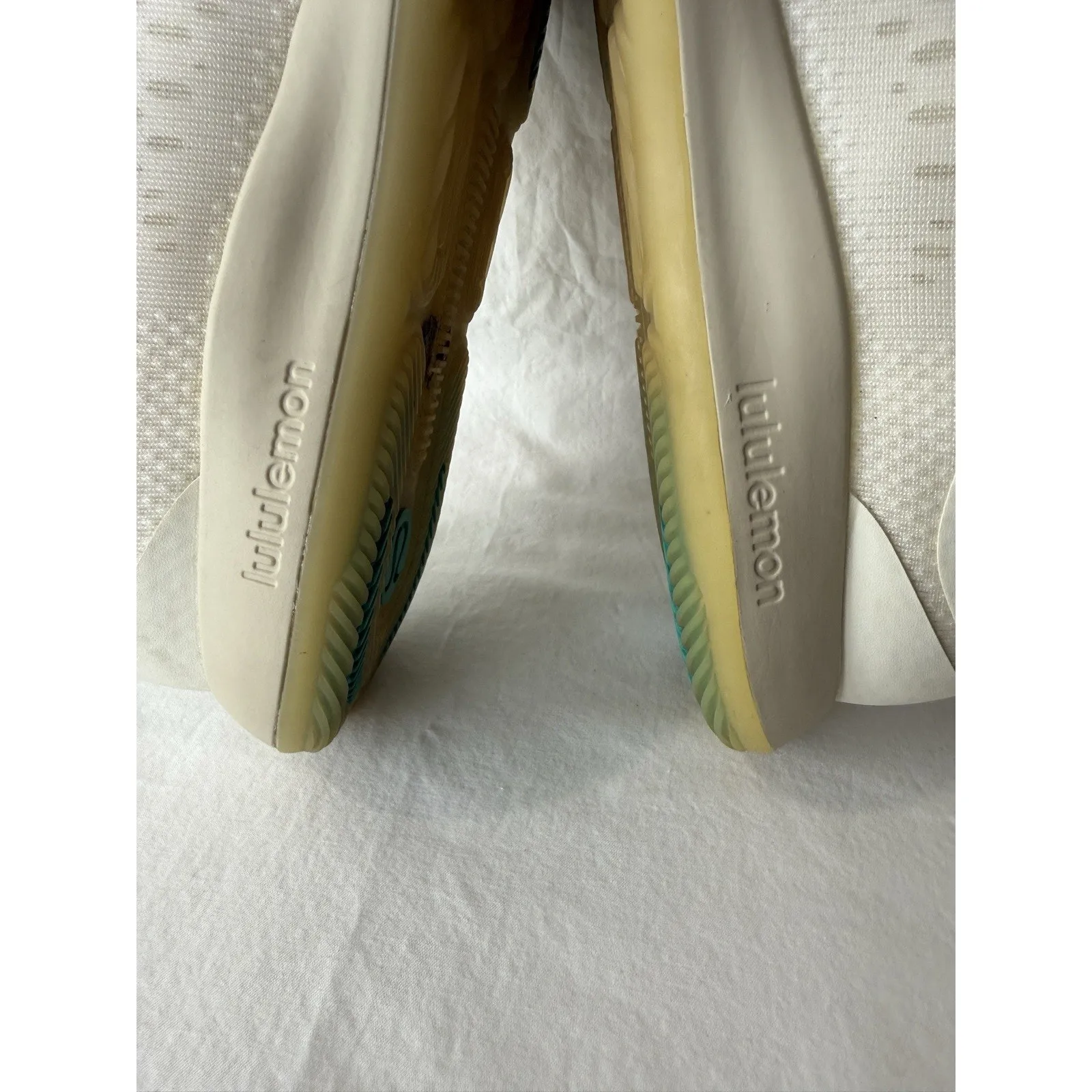 Lululemon Strongfeel Train Women’s Training Sneakers, Cream, Size 7.5 Running White - Image 9