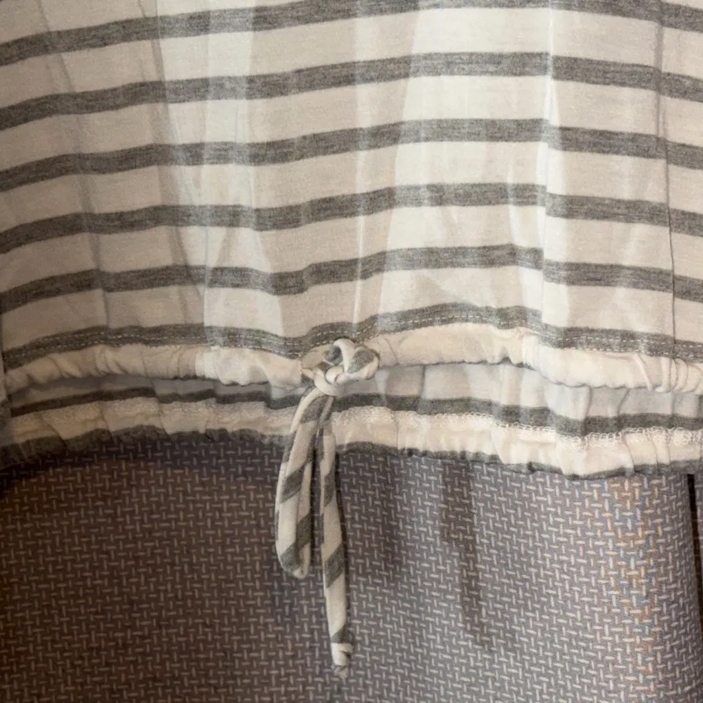 Green Envelope Gray Striped Long Sleeve Modal Soft Top New Size Large - Image 3