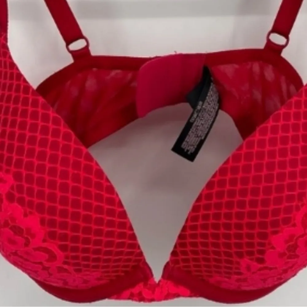Victoria’s Secret Red Lace Bombshell Plunge Push-up Bra - Image 9