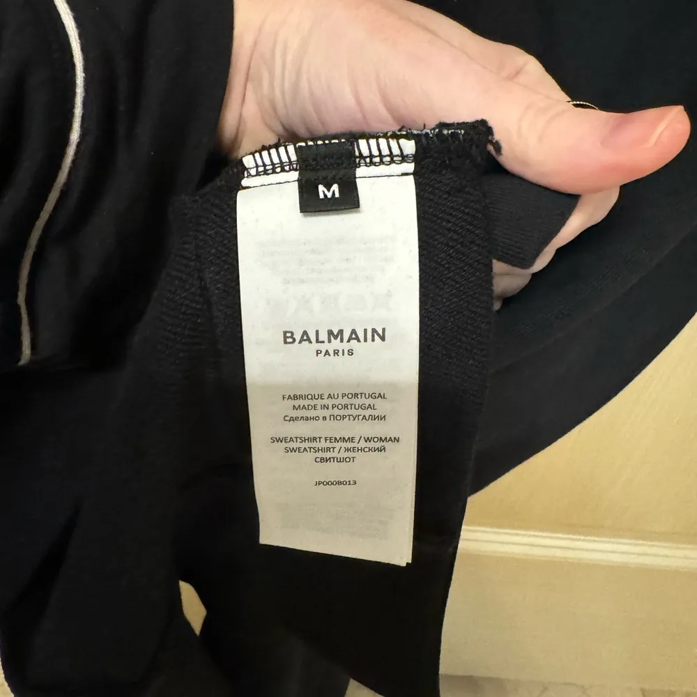 Authentic New With Tags Balmain Flocked Logo Cropped Hoodie - Image 8