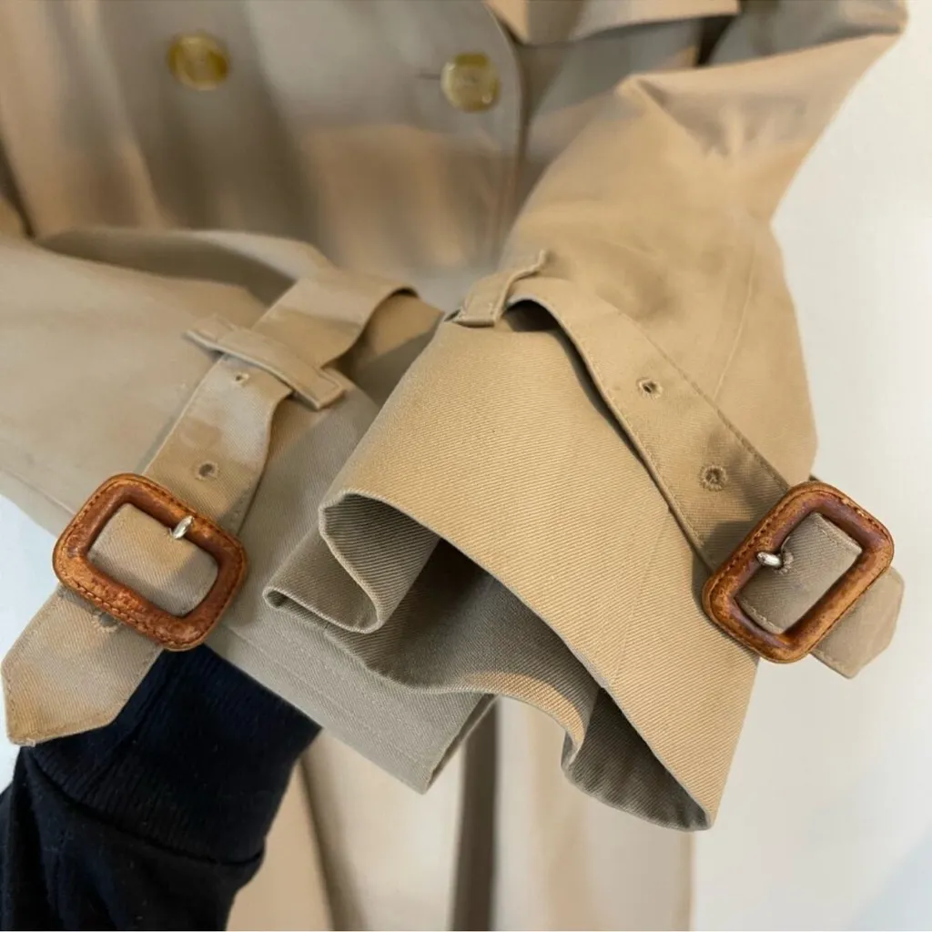 Burberry Vintage Women's Tan Cotton Long Trench Coat w/ Belt (10 L) - Image 7