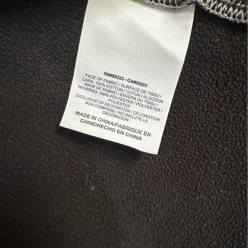 Nike tech fleece zip up gray and pink size medium - Image 4