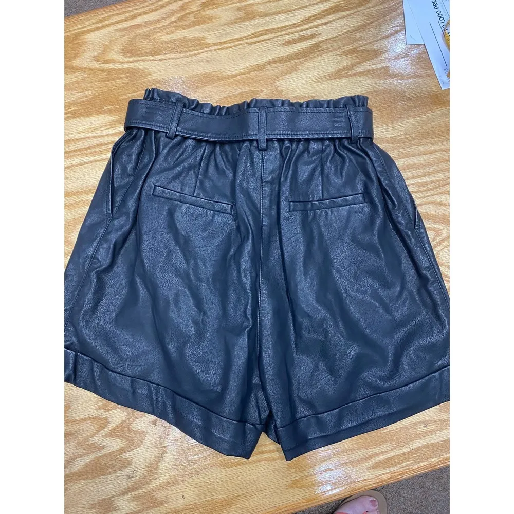 Frnch Paris faux leather high waist shorts Medium NWOT (b42) - Image 3