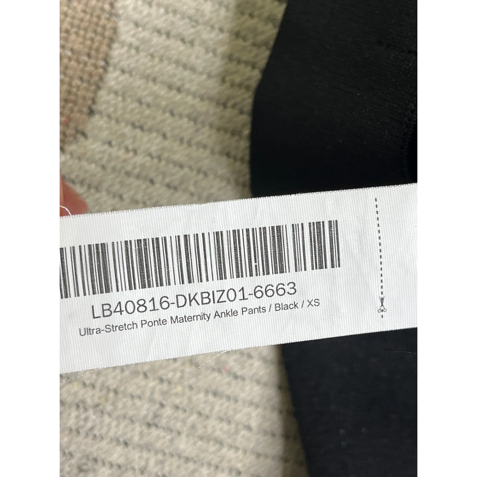 Quince ultra stretch ponte maternity ankle pants, black, size XS - Image 5