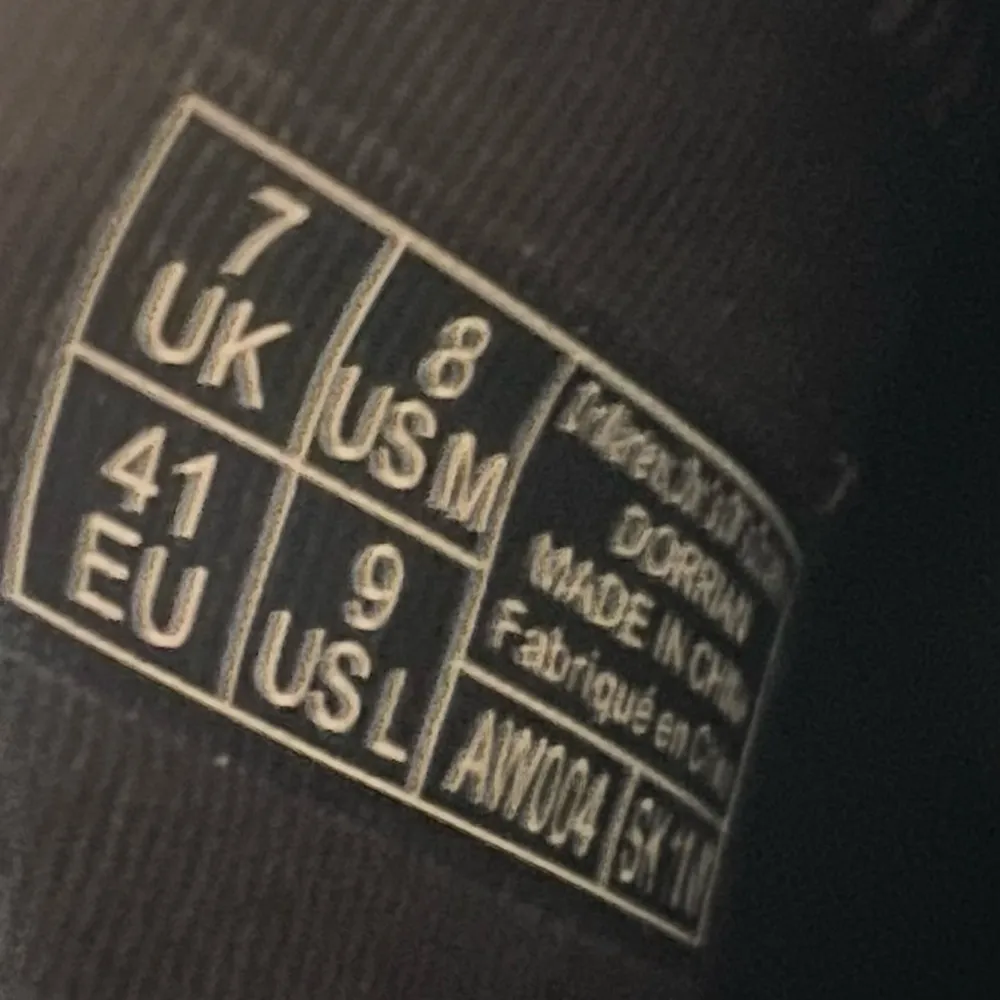 DR. MARTENS Dorrian Pull On Unisex Boot Size 8 or 9 SKU#243236 - Image 8