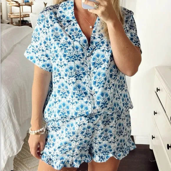 Show Me Your Mumu Daydreaming PJ Shorts Set Blue Teagan Floral Large - Image 11