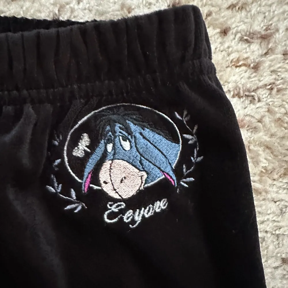 Disney Women’s Eeyore Fleece Sweat Pants Size Large Lounge Pants - Image 2