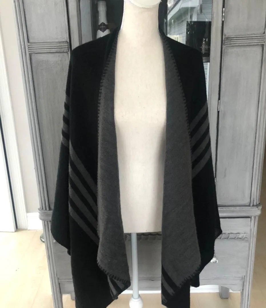 BB Dakota Poncho - Image 3