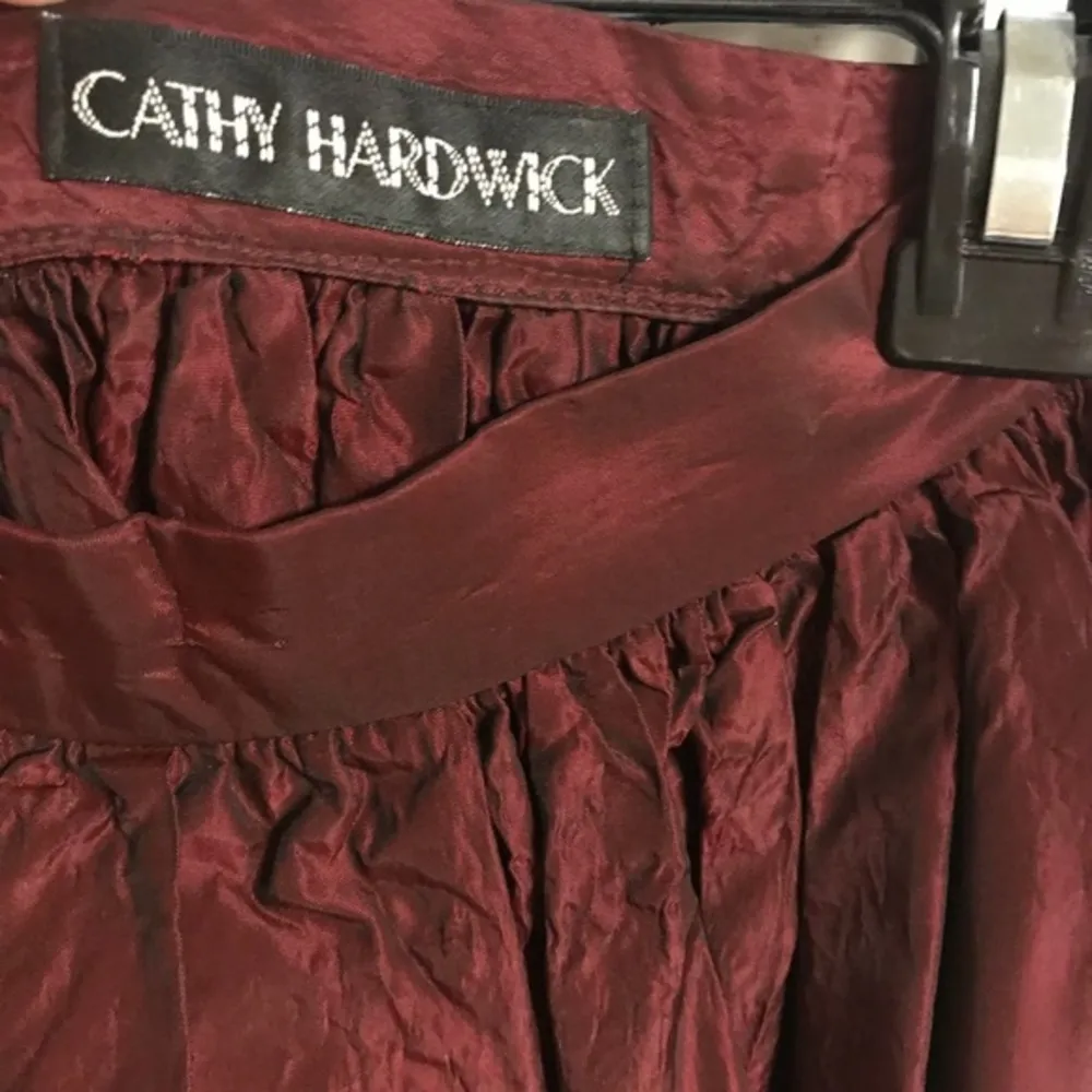 Vintage wine taffeta circle skirt with pockets - Image 8