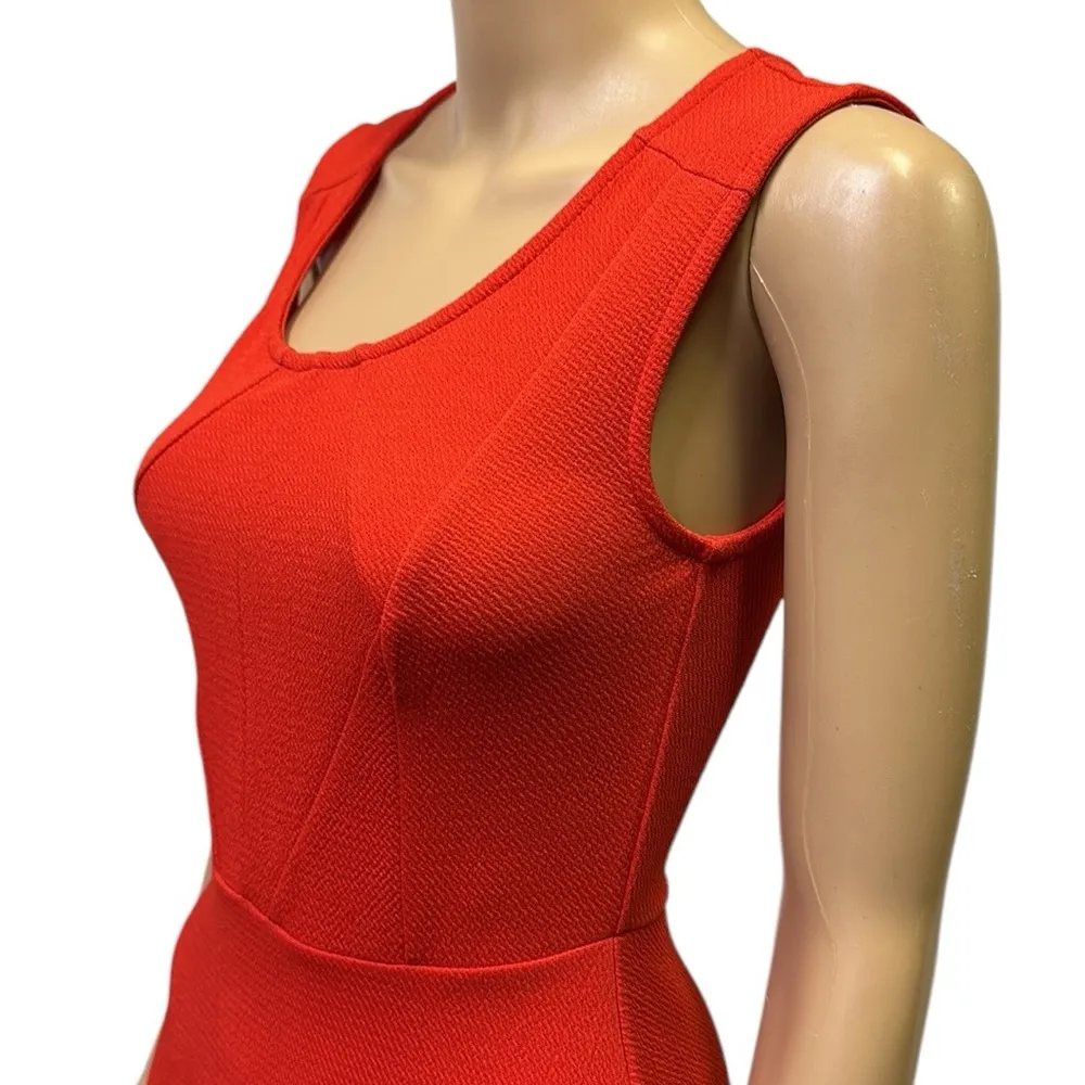 GB Gianni Bini Red Fit and Flare Sleeveless Zip Back Skater Mini Dress Small - Image 6