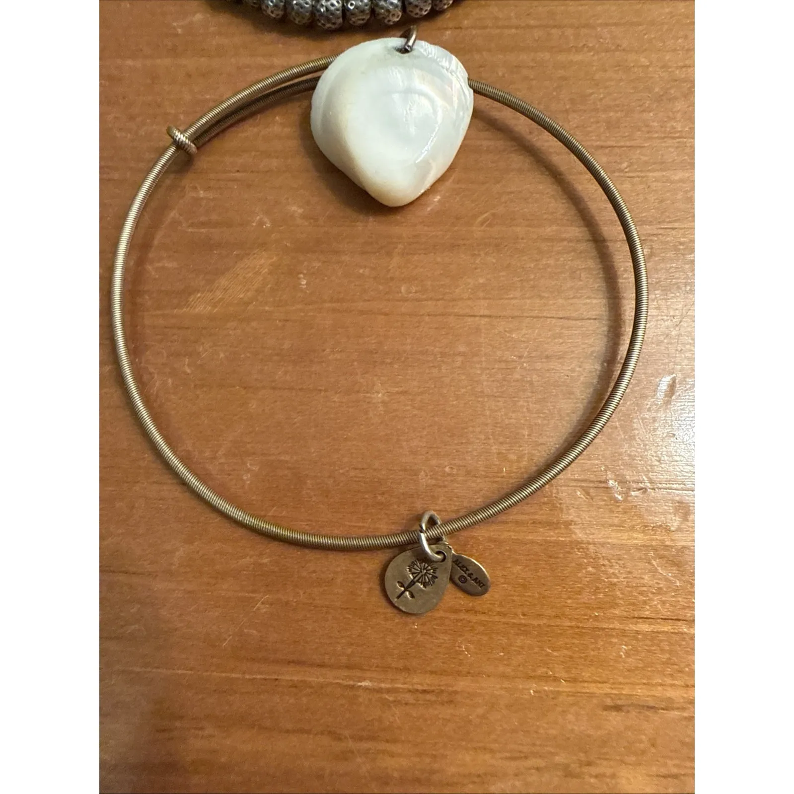 Lot Of 4 Vintage Alex And Ani Bracelets Wood Beads Silver Tone Gold Tone - Image 2