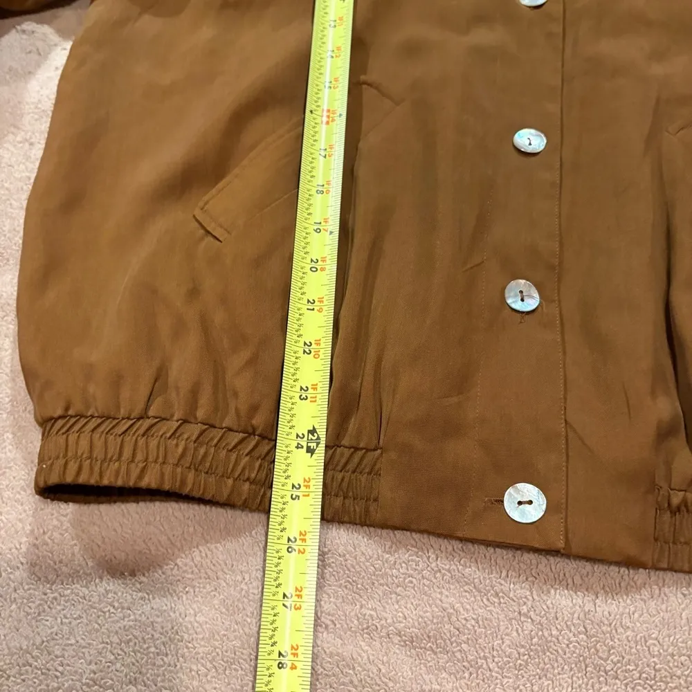 Melrose Silk Studio is a vintage Silk bomber jacket women’s size L Brown Size L - Image 9