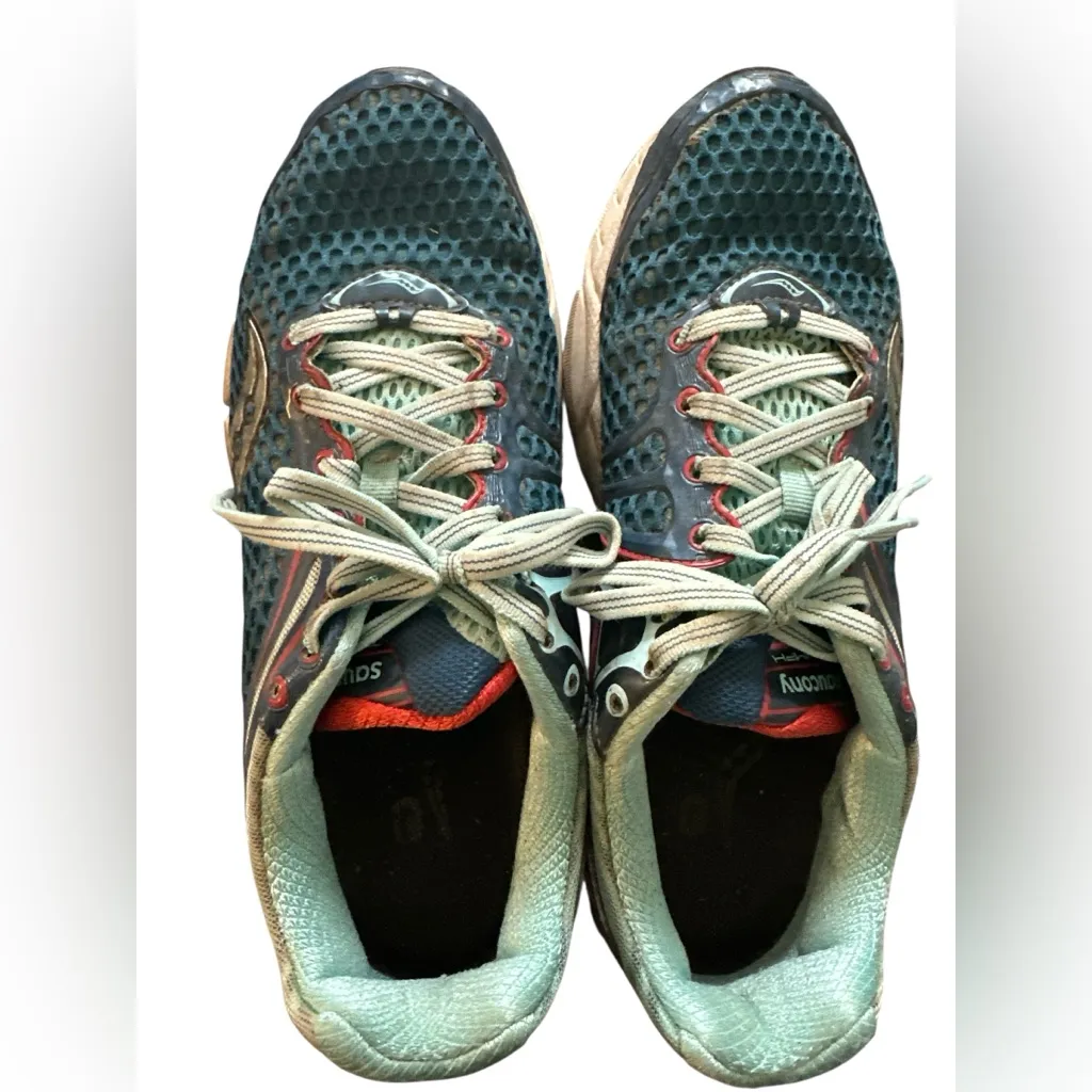 Saucony Triumph 11 Athletic Running Shoes - Image 3