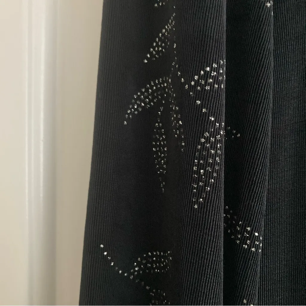 Vintage 90’s Dress Slinky Knit Size 14 Black Glittery Leaf Design Whimsigoth - Image 2