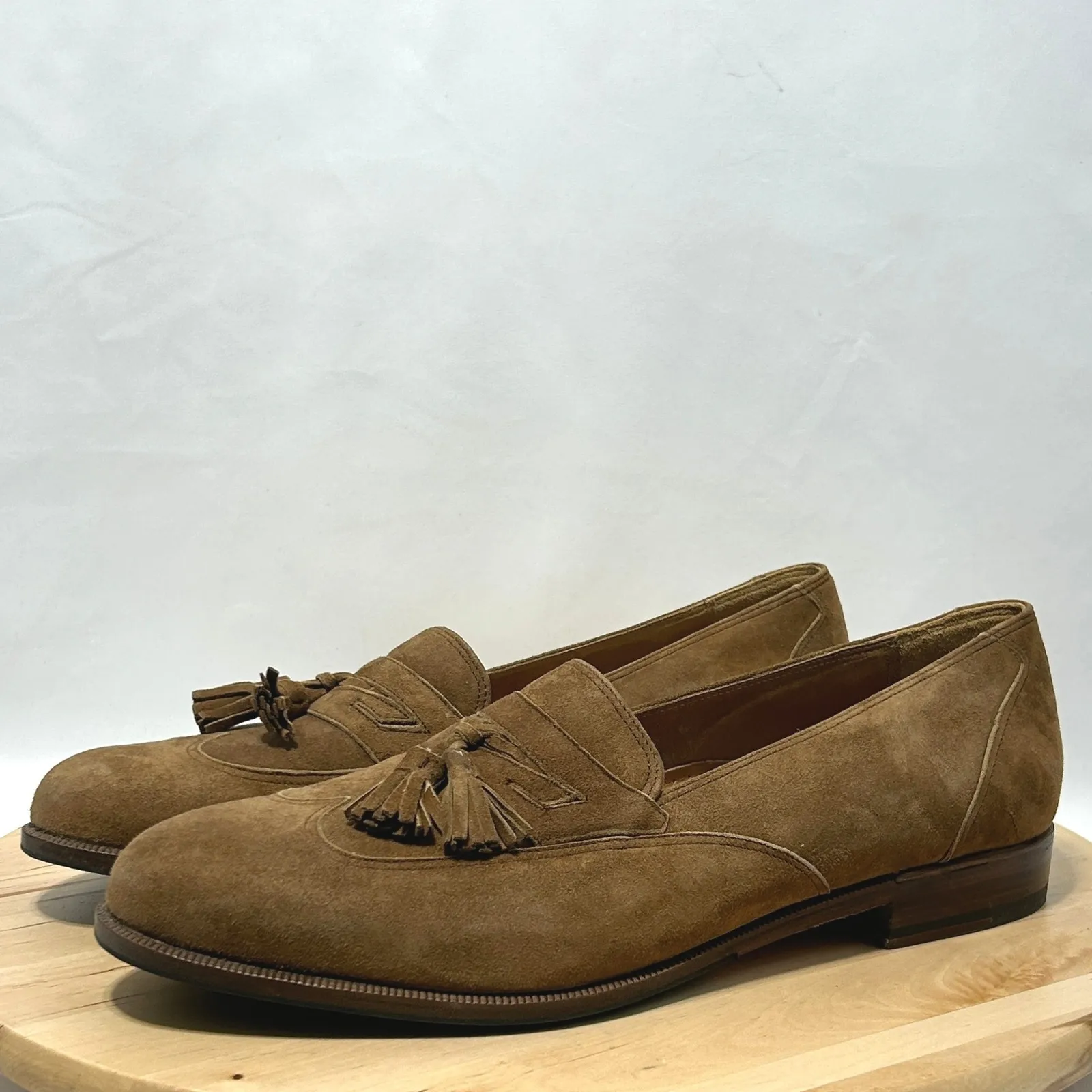 Bally Womens Fabiano Khaki Suede Tassel Slip On Almond Toe Loafers NWT - Image 4