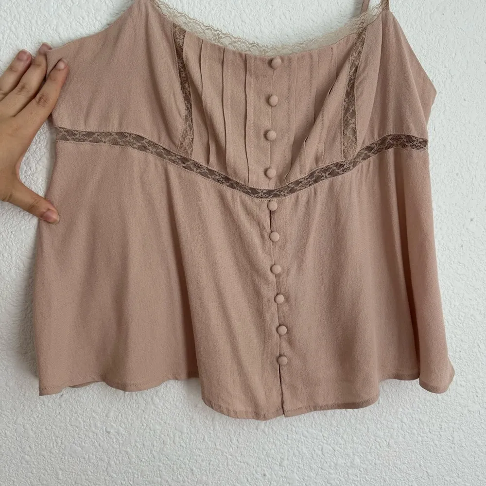 light ballet pink babydoll tank top cami lace button down size M - Image 2