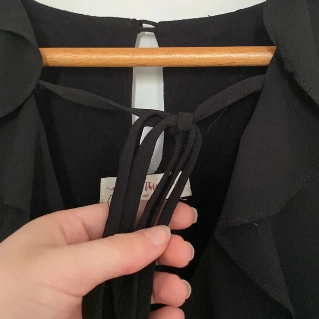 American Threads Black Long Sleeved Ruffle Dress Size Small - Image 5