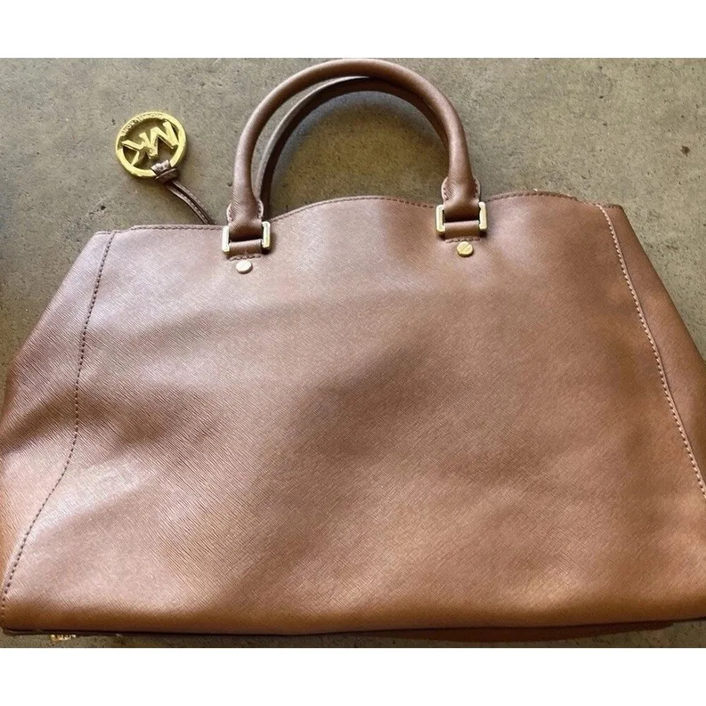 Vintage Michael Kors Women’s  Handbag Bag Brown Gold Saffiano Leather Tote - Image 12