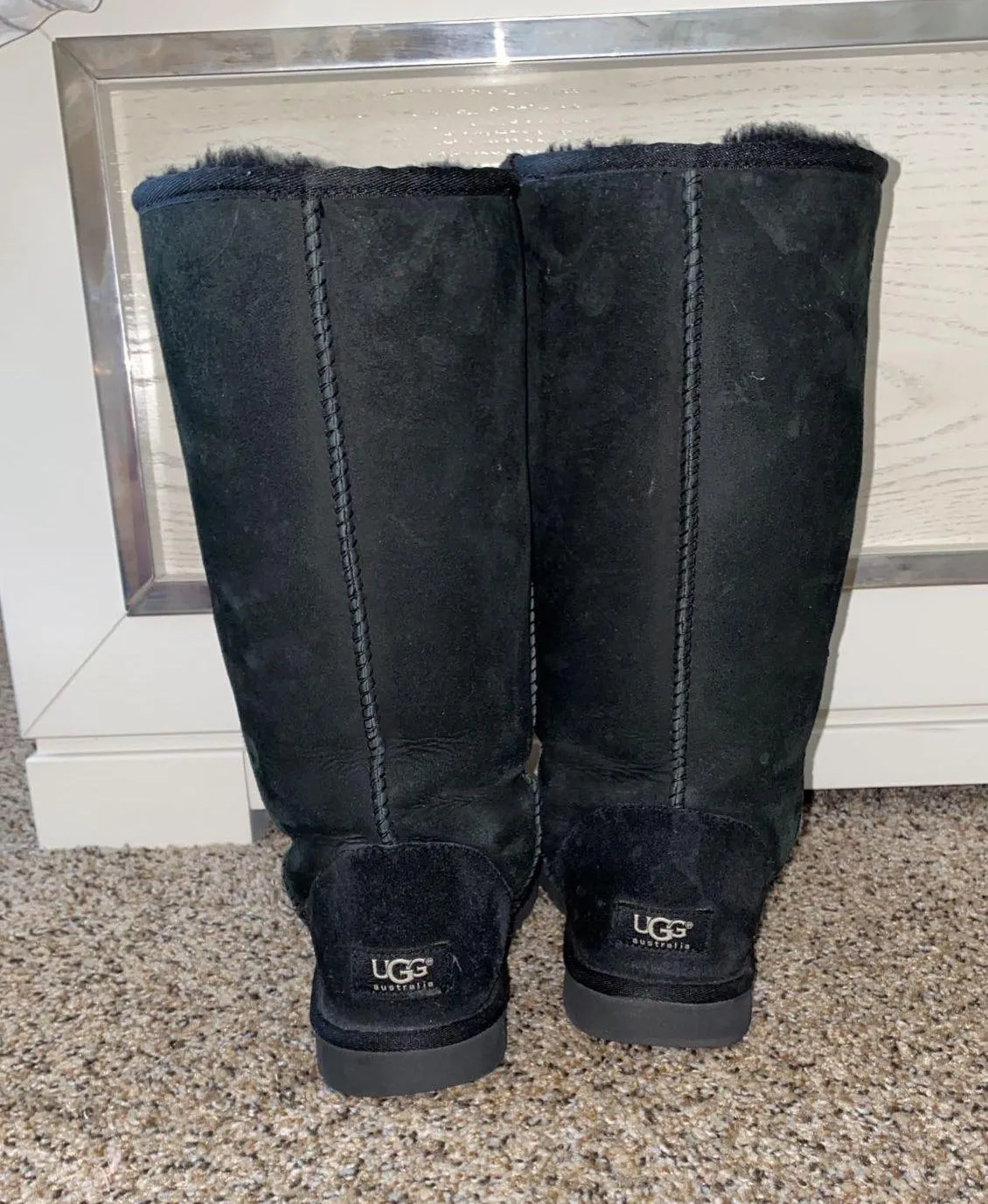 UGG Tall Black - Image 2