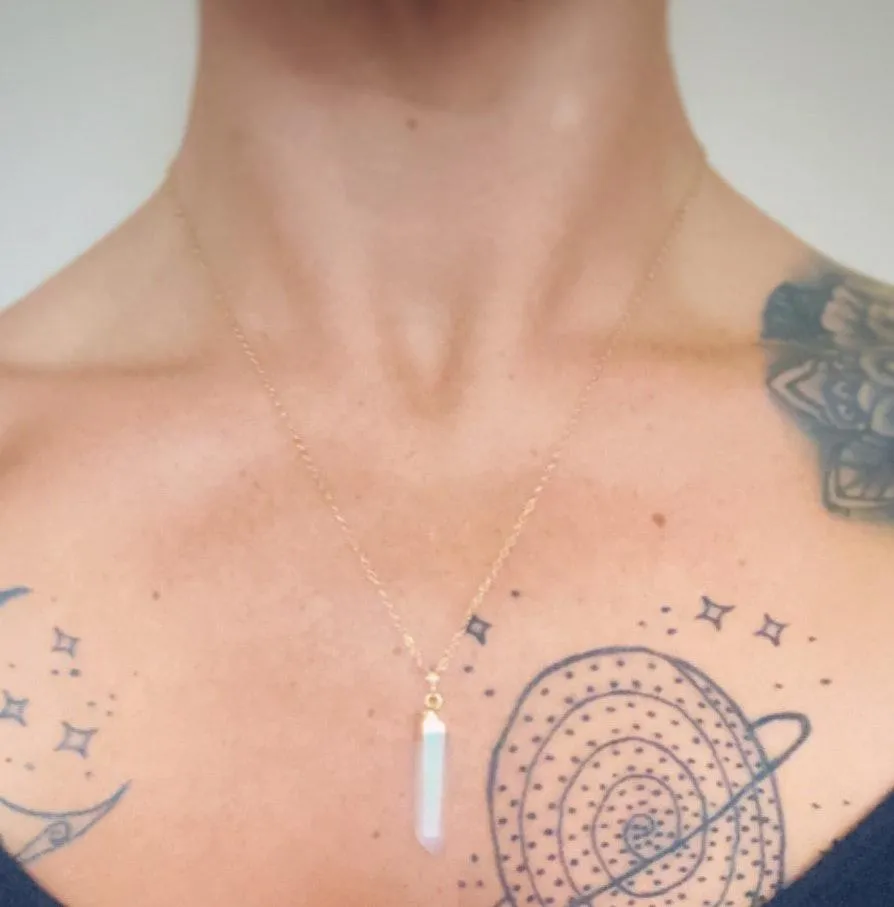 Boutique Angel Aura Quartz Necklace - Image 4