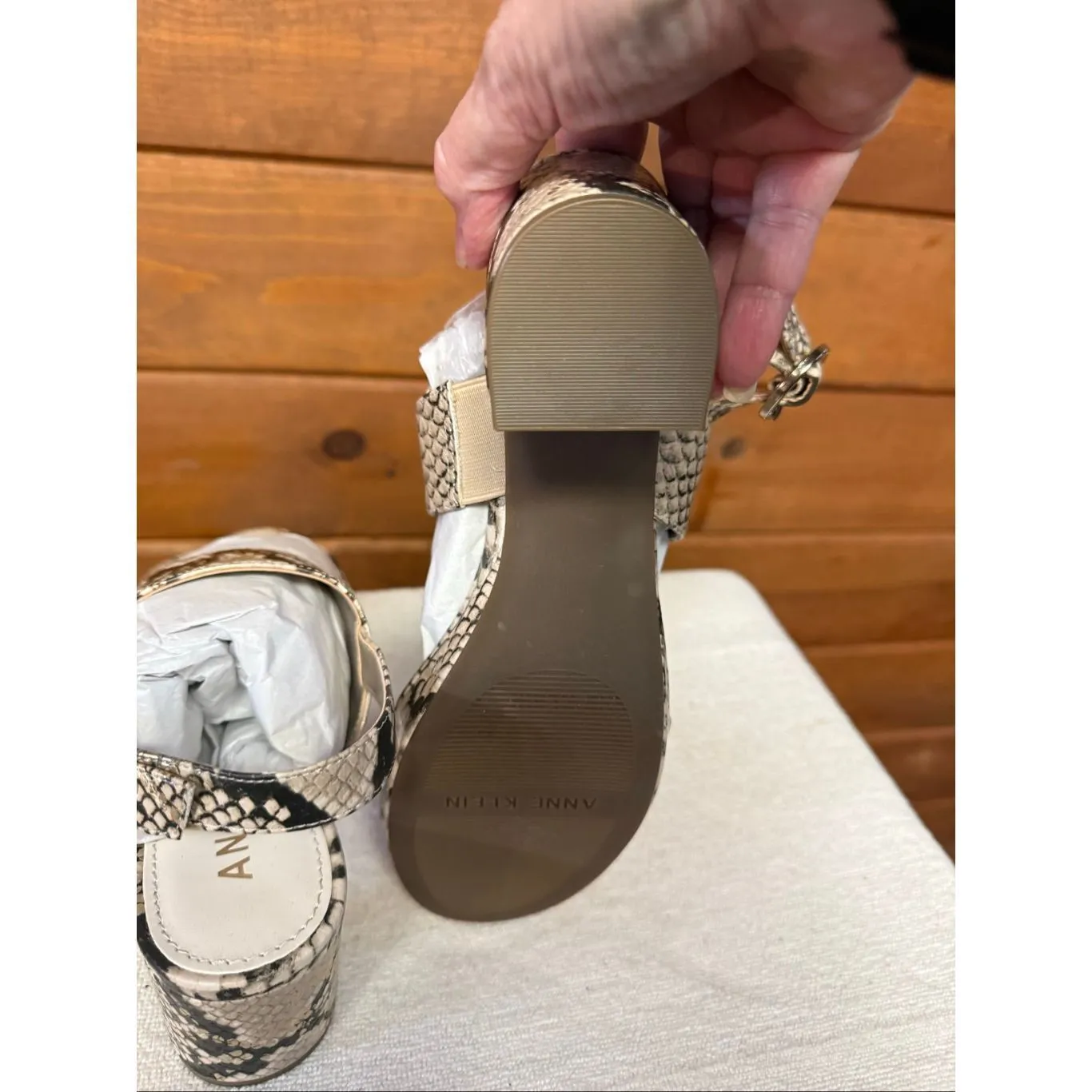 Anne Klein  faux leather snakeskin block heel sandals Sz 7.5 NIB - Image 4