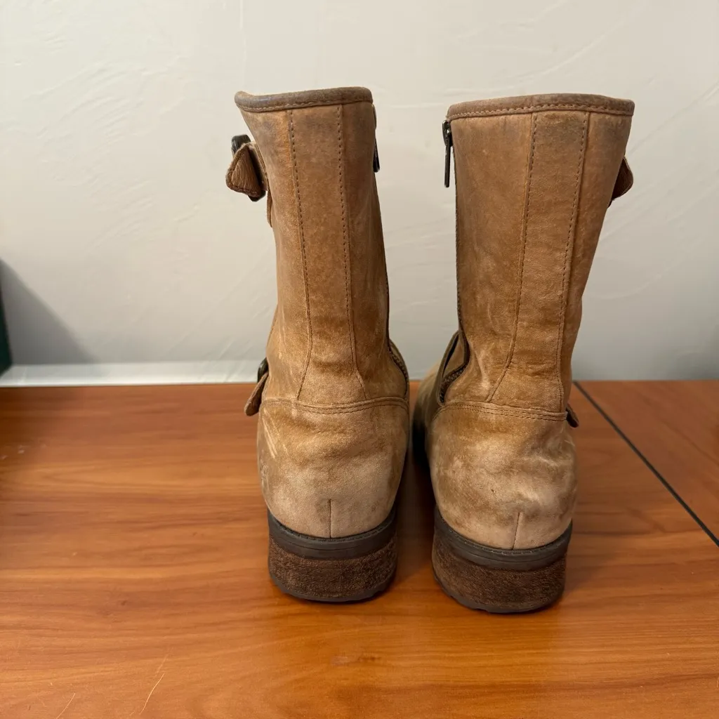 Ugg Chaney Suede Leather Tan‎ Brown Water Resistant 8" Mid Calf Boot Side Zip 8 - Image 3