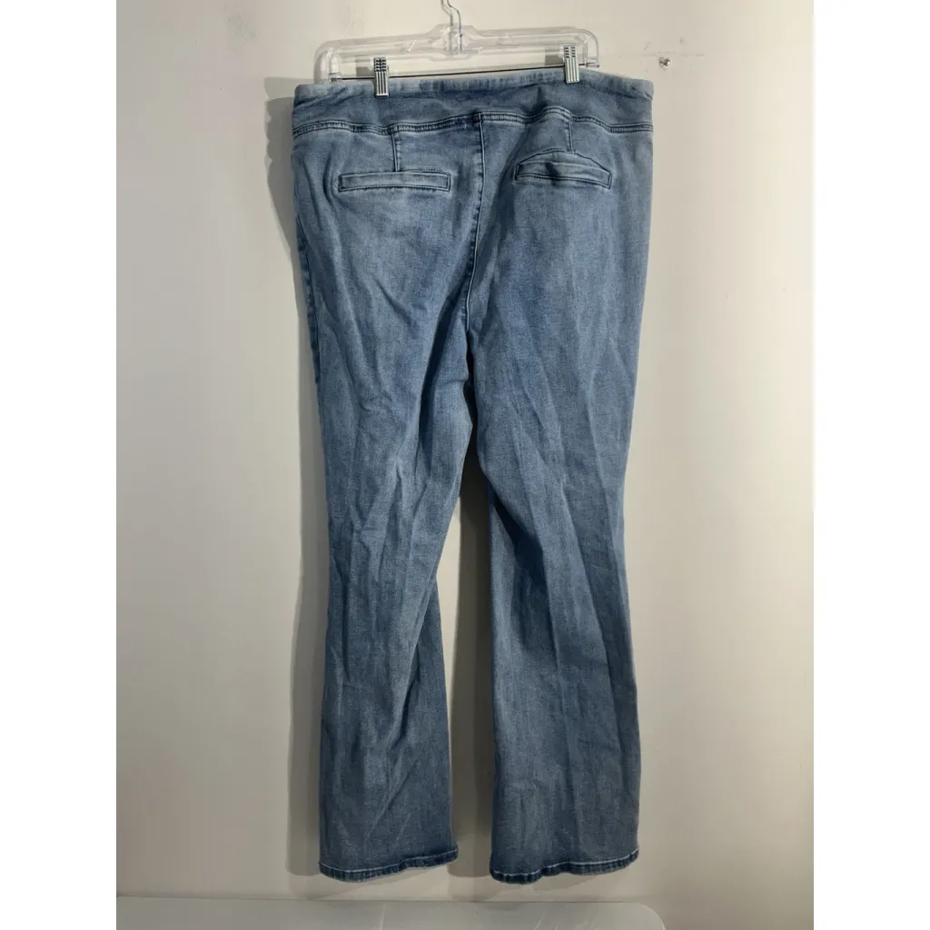 Womans DG2 Diane Gilman Blue Jeans 18w Compact Comfort Faded Flared Pull On - Image 2