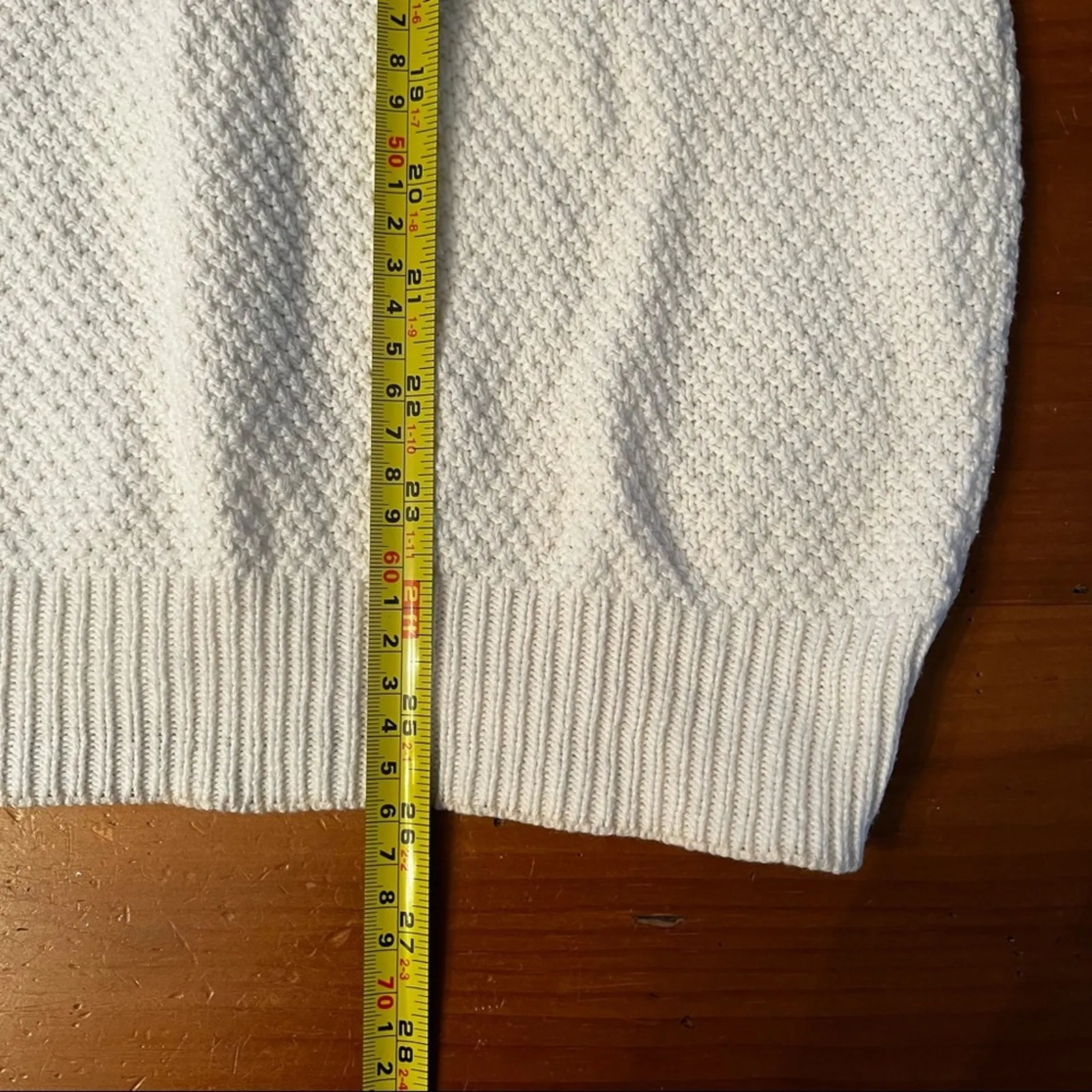 Outer Reef Women’s Granny Heart Wreath Mock Neck Pullover Sweater Size Large White - Image 5