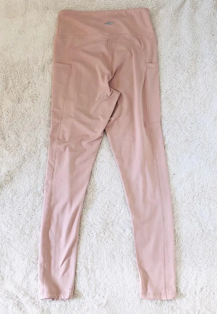 Workout Leggings With Pockets - Image 2