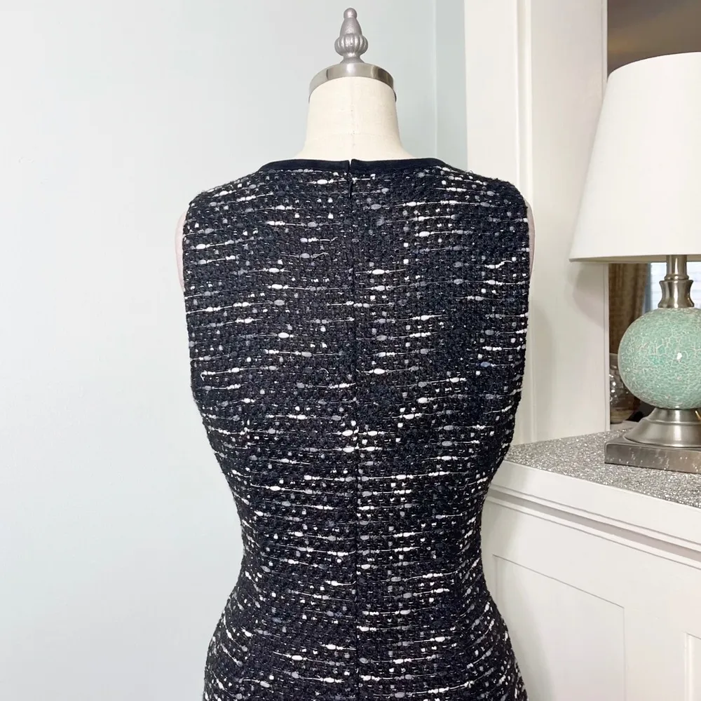 Calvin Klein Black Tweed Shift Dress with Fur Trim 8 Medium - Image 6