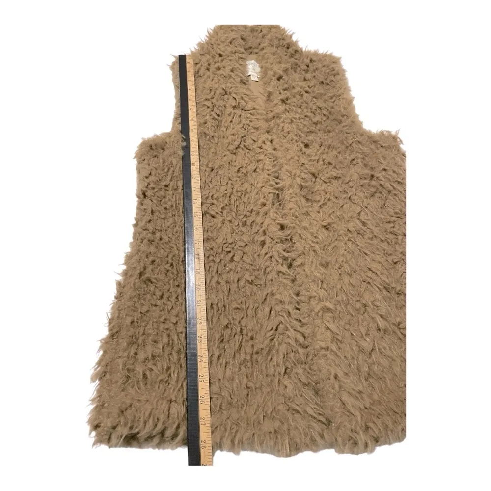 Ashley Premium By 26
International Womens Black
Brown Faux Fur Vest Size L - Image 11