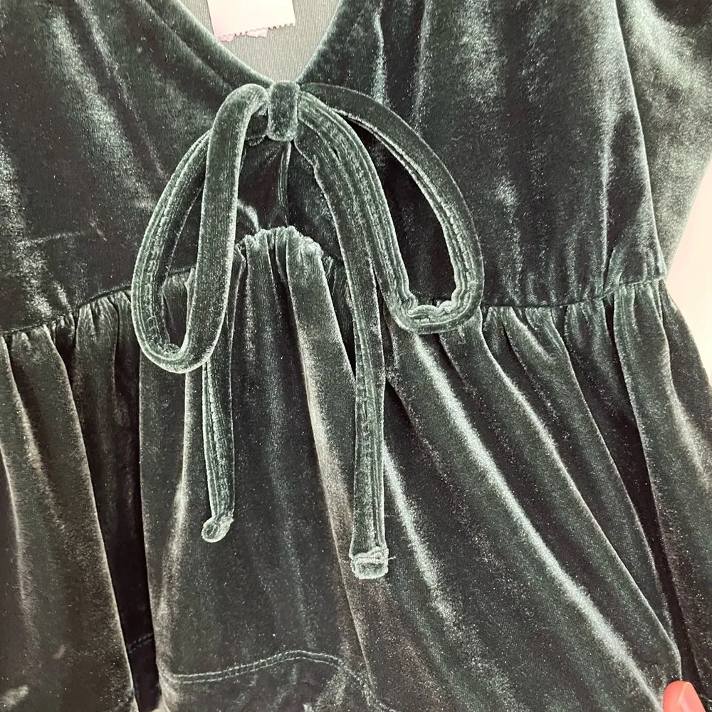 NWT Anthropologie Dark Green Maeve Velvet Babydoll top size XS - Image 7