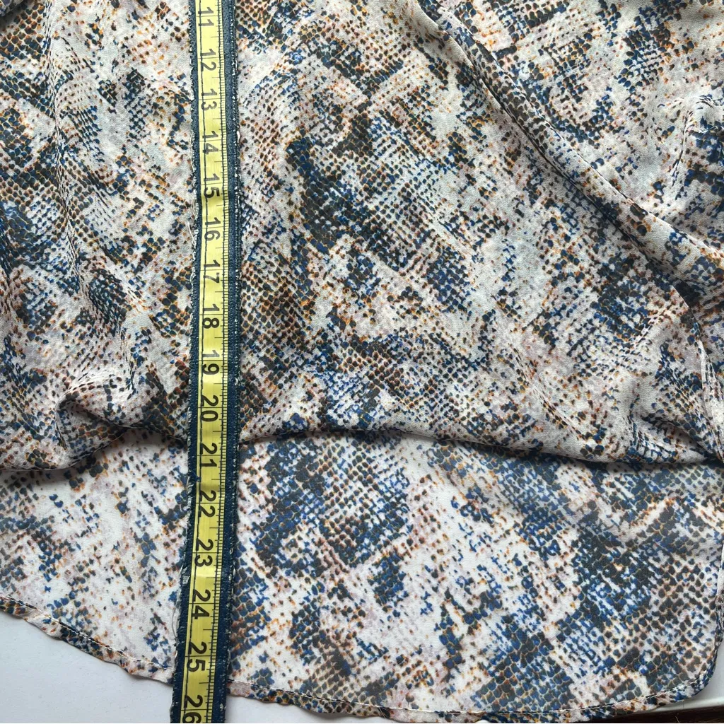 Veronica M Beige Snake Pattern Blouse X-Small - Image 9
