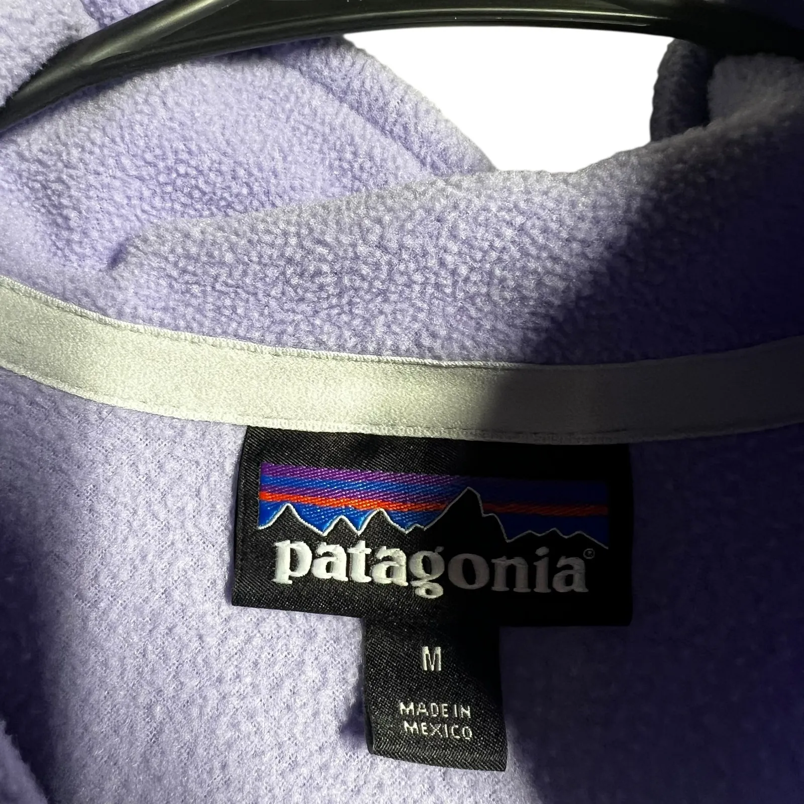 Patagonia  Women's Fleece Pullover Lavender Quarter Zip Size Medium - Image 4