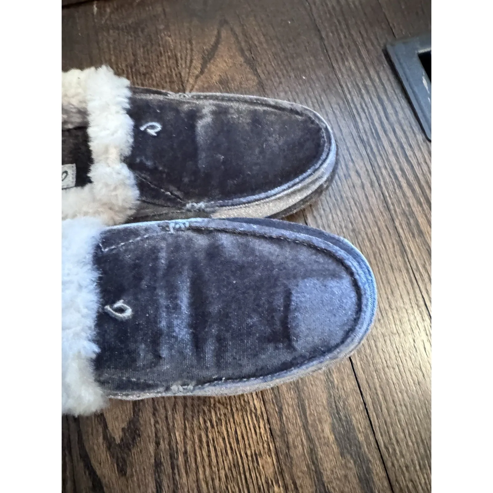 WOMEN'S OLU KAI I KU'UNA LANUI SLIPPER CHARCOAL $120 Women's Sz 5 NEW $120 Gray - Image 6