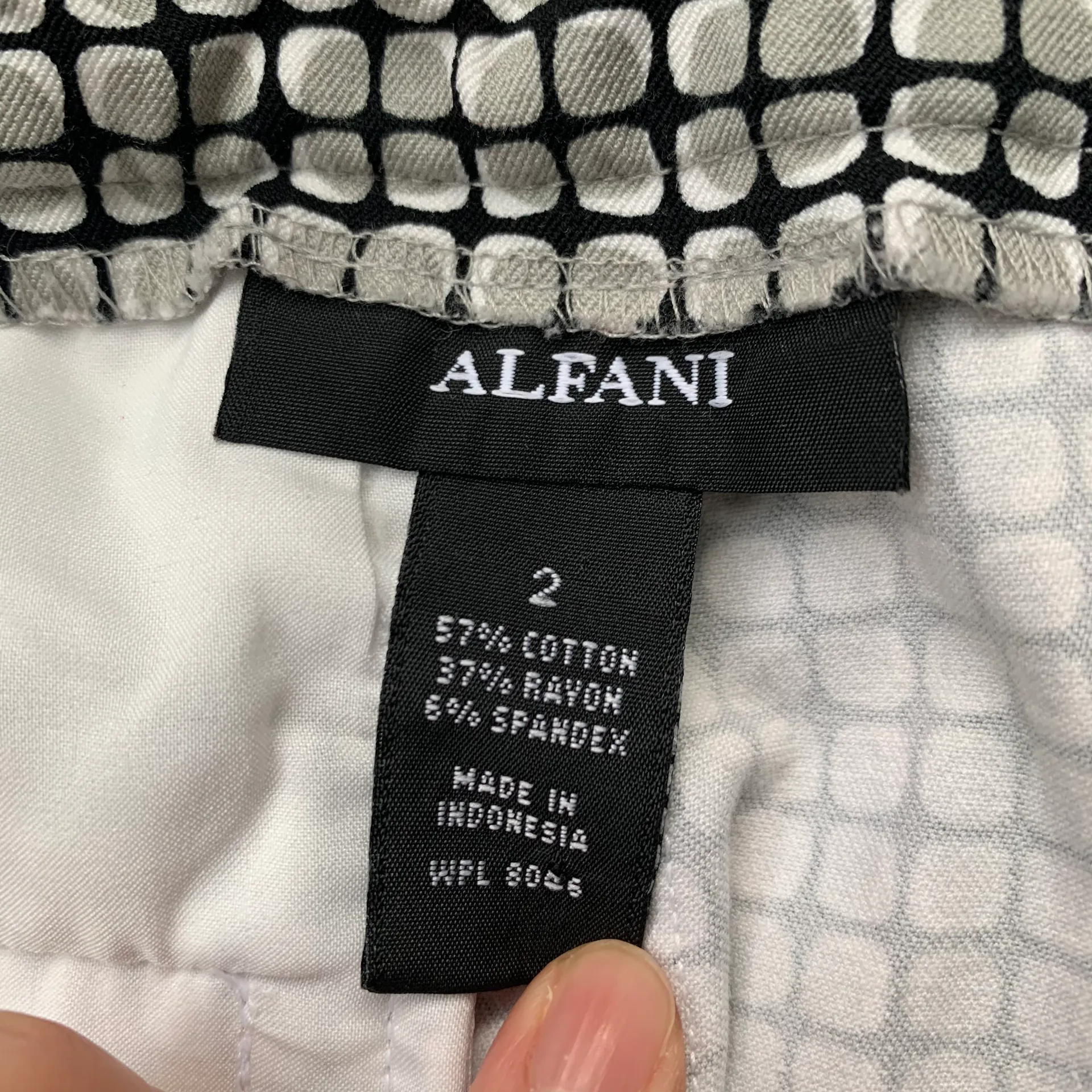 Gray Plaid Polka Dot Skinny Ankle Dress Pants EUC Black Size 2 - Image 8