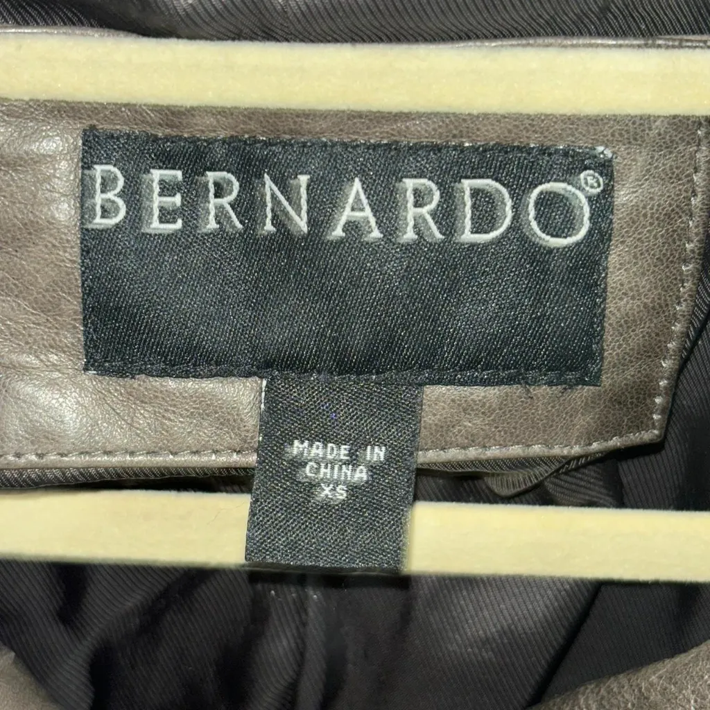 Bernardo leather hooded jacket - Image 4